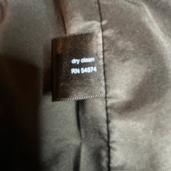 The Limited Black Collection Blazer Size 8P - Picture 11 of 12